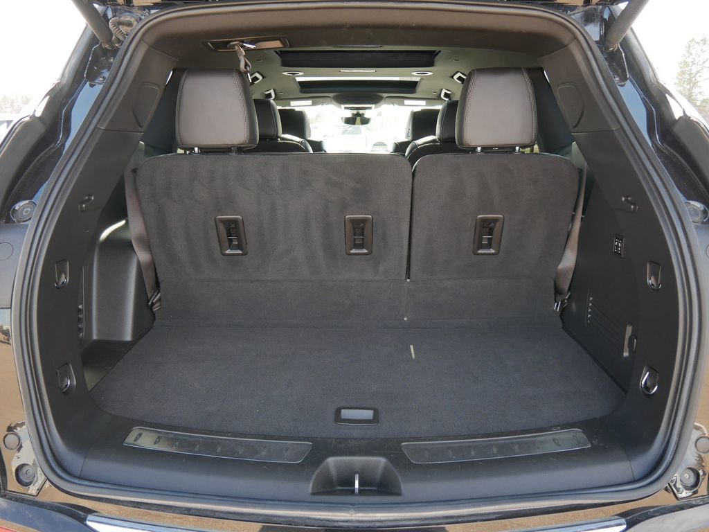 Used 2023 Buick Enclave Avenir w/ Trailering Package, 5000 lbs. AWD/4WD image 13