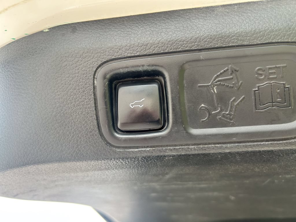 Certified 2021 Ford Expedition XLT AWD/4WD image 18