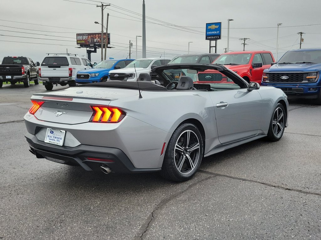 Certified 2025 Ford Mustang Premium RWD image 4