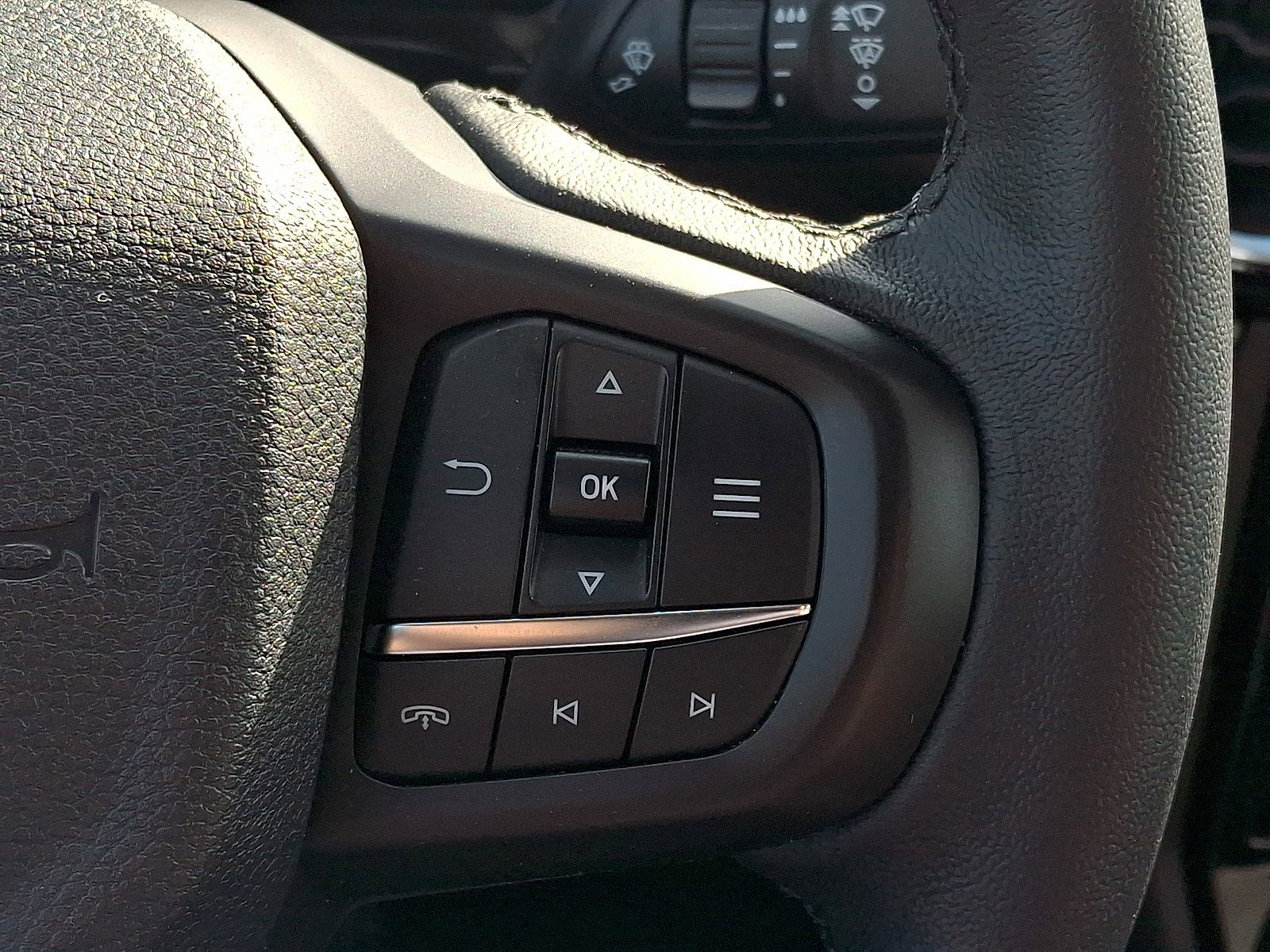 Certified 2025 Ford Ranger Lariat w/ FX4 Off-Road Package AWD/4WD image 20