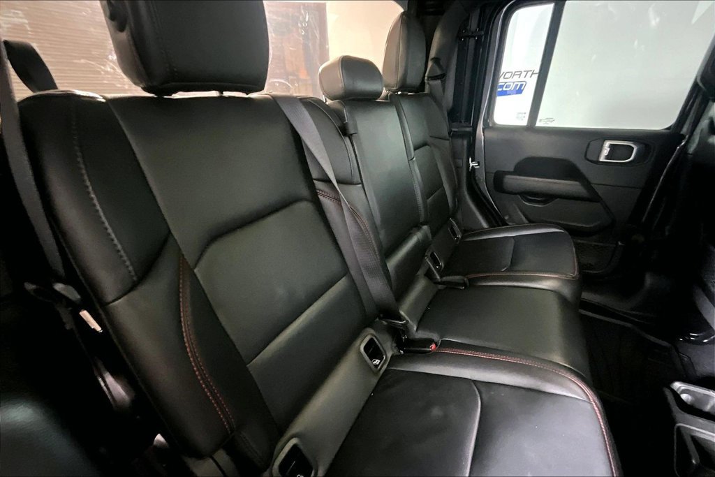 Used 2022 Jeep Gladiator Rubicon w/ Trailer Tow Package AWD/4WD image 19
