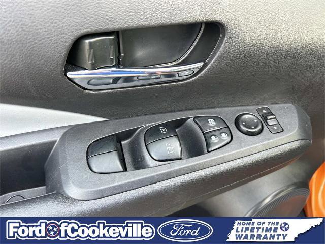 Used 2023 Nissan Kicks SR w/ SR Premium Package image 21