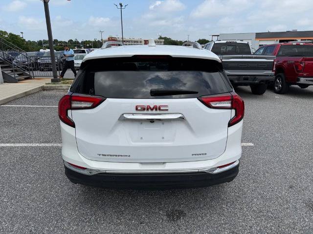 Used 2023 GMC Terrain SLT w/ Tech Package AWD/4WD image 7