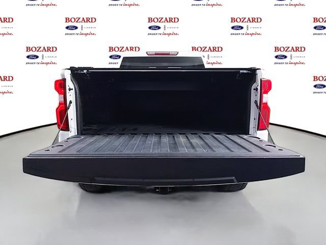 Used 2023 Chevrolet Silverado 1500 LTZ AWD/4WD image 32