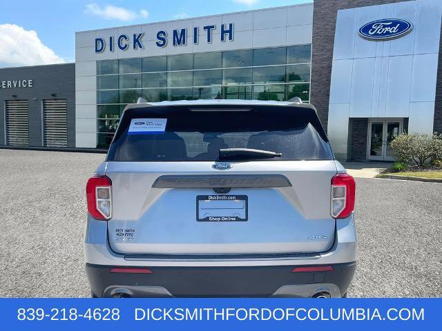 Certified 2021 Ford Explorer XLT w/ Equipment Group 202A image 5