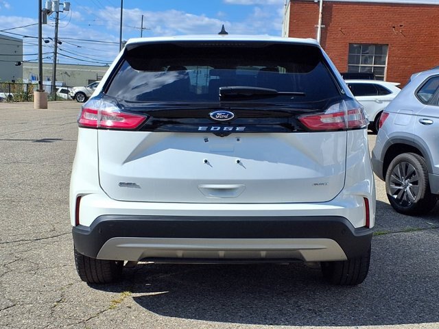 Certified 2023 Ford Edge SEL w/ Convenience Package AWD/4WD image 23