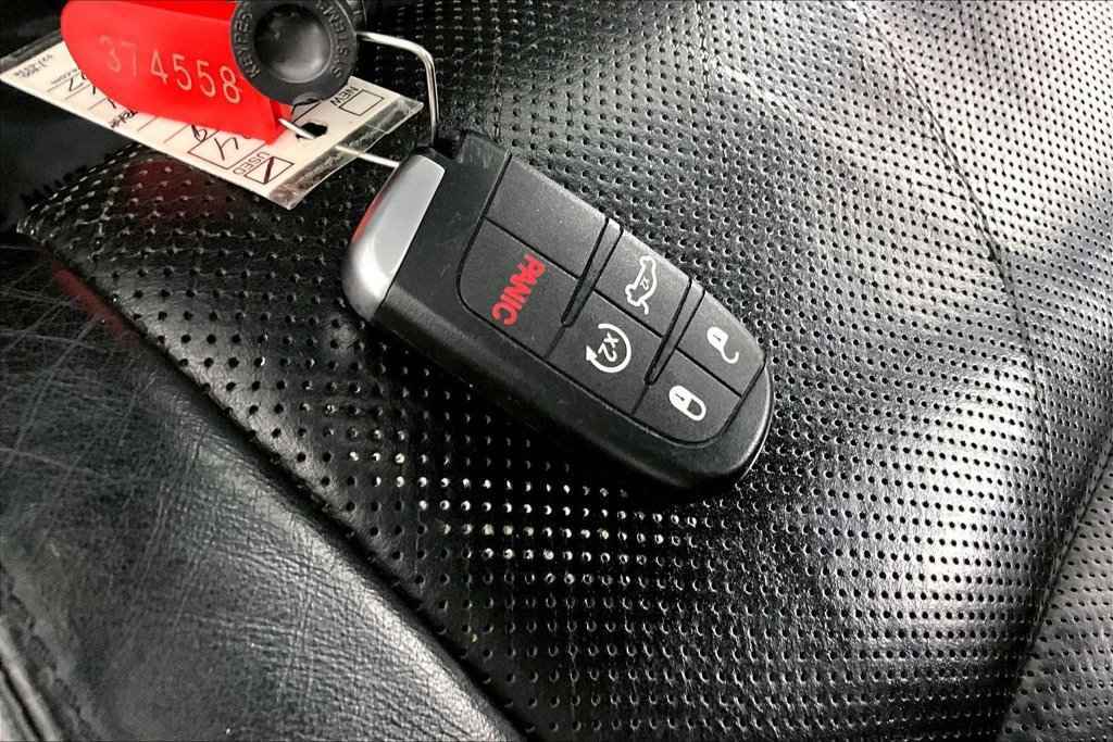 Used 2019 Jeep Grand Cherokee Limited w/ Luxury Group II AWD/4WD image 10