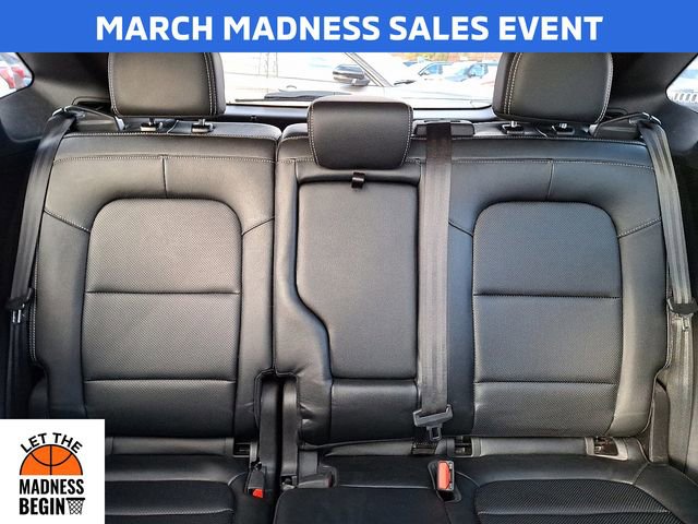 Certified 2022 Ford Escape Titanium w/ Class II Trailer Tow Package image 19