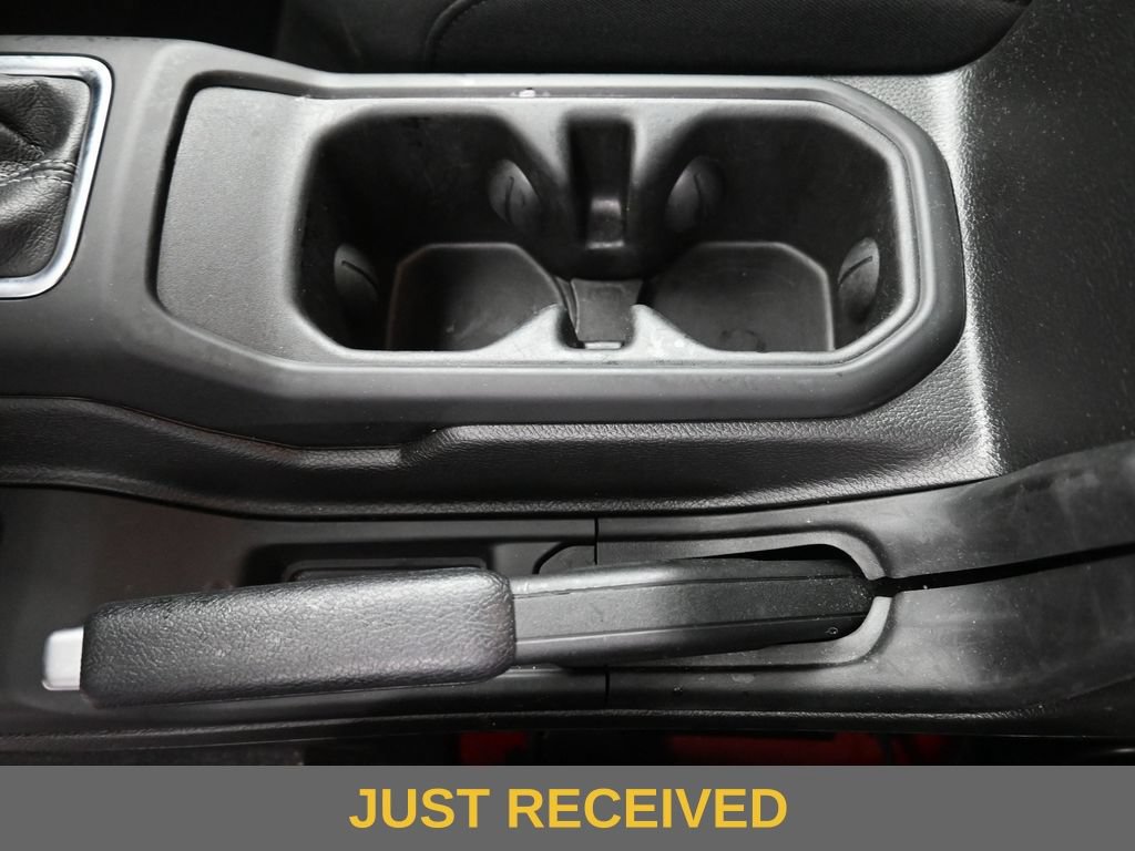 Used 2025 Jeep Wrangler Unlimited Rubicon 4xe w/ Safety Group AWD/4WD image 18