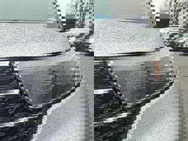 Certified 2020 Ford Explorer XLT w/ Comfort Package image 29