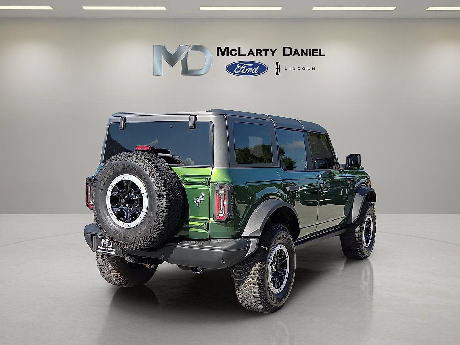Certified 2023 Ford Bronco Badlands AWD/4WD image 5