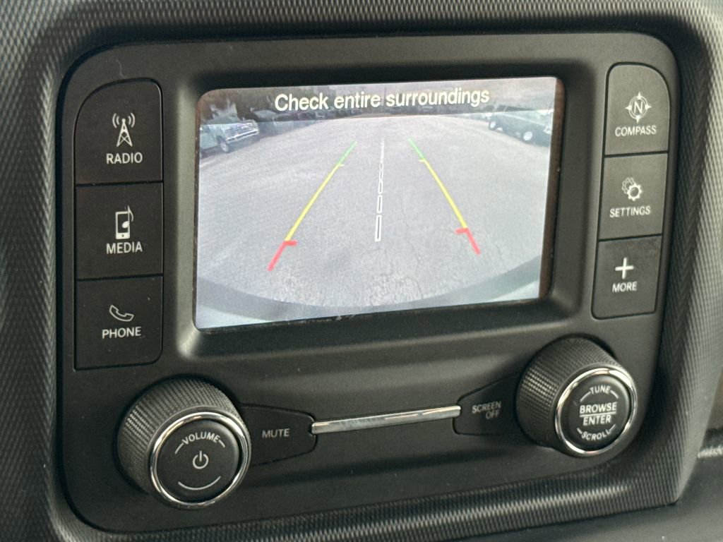 Used 2019 Jeep Wrangler Sport AWD/4WD image 20