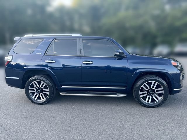 Used 2022 Toyota 4Runner Limited AWD/4WD image 9