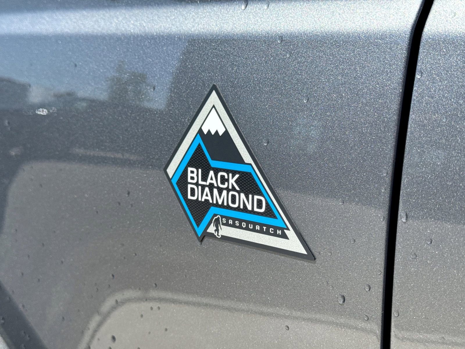 Certified 2022 Ford Bronco Black Diamond w/ Sasquatch Package AWD/4WD image 41