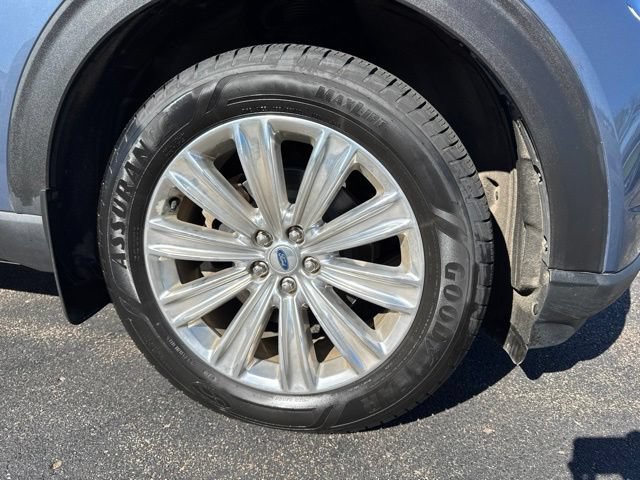 Certified 2021 Ford Explorer Limited w/ Equipment Group 301A AWD/4WD image 13