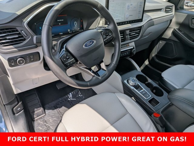 Certified 2024 Ford Escape Platinum AWD/4WD image 10