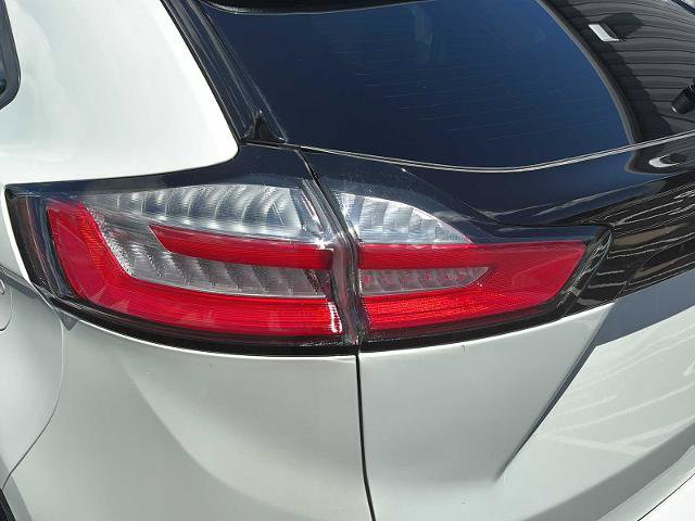 Certified 2024 Ford Edge ST-Line w/ Class II Trailer Tow Package AWD/4WD image 38