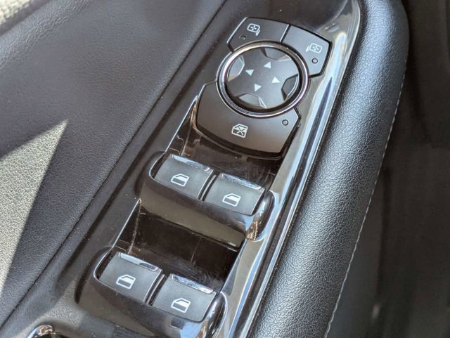 Certified 2017 Ford Edge SEL w/ Equipment Group 201A image 24