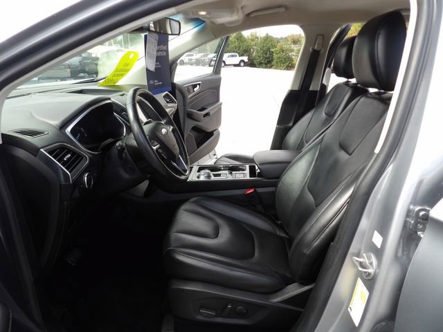 Certified 2020 Ford Edge Titanium image 23