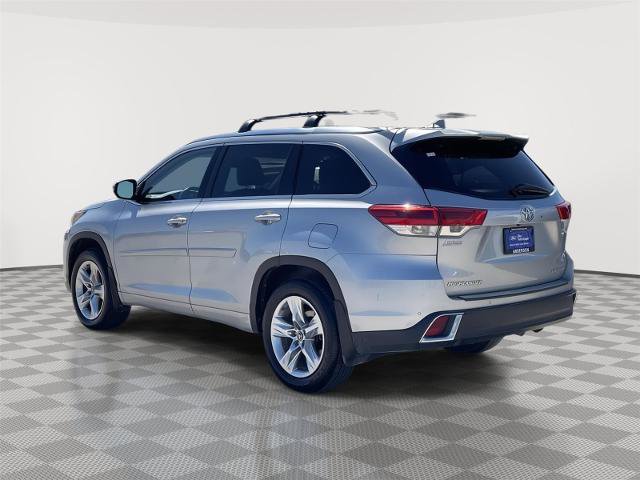 Used 2018 Toyota Highlander Limited w/ Protection Package #3 AWD/4WD image 9