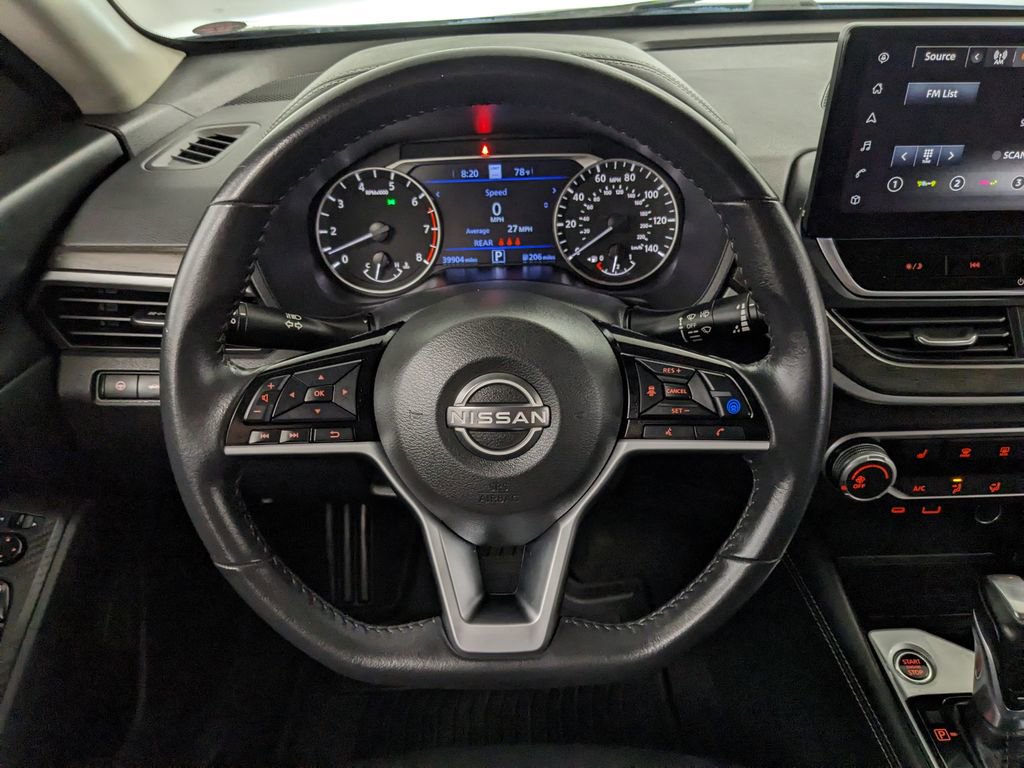 Used 2024 Nissan Altima 2.5 SV w/ SV Premium Package AWD/4WD image 10
