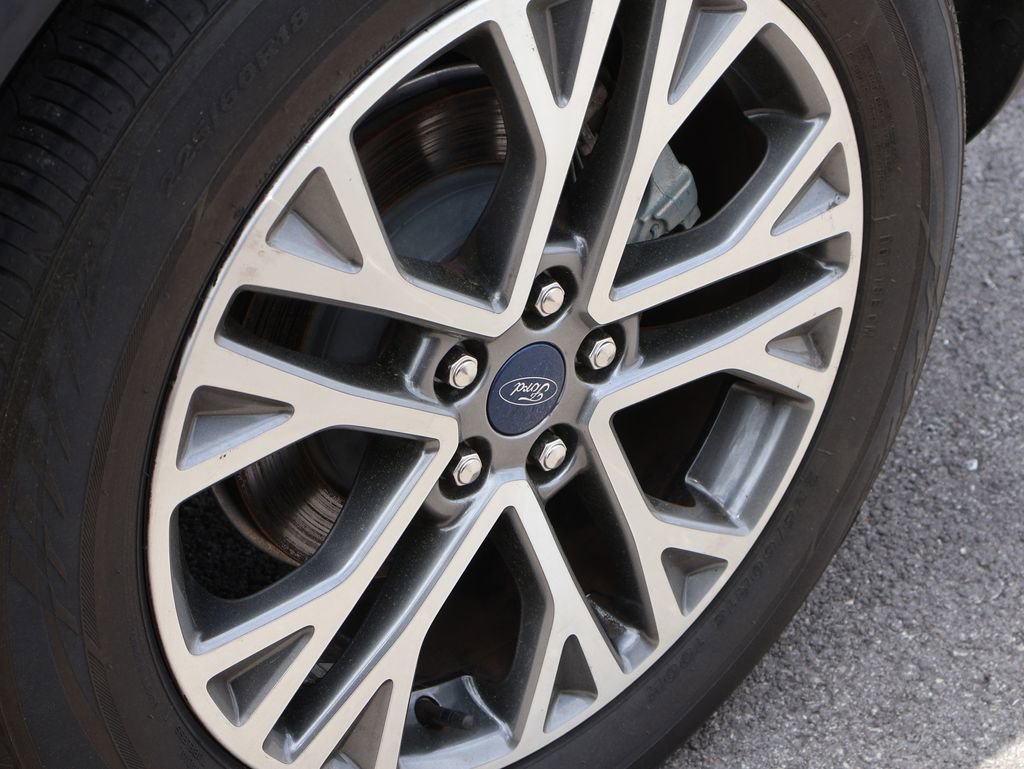 Certified 2022 Ford Escape SEL FWD image 21