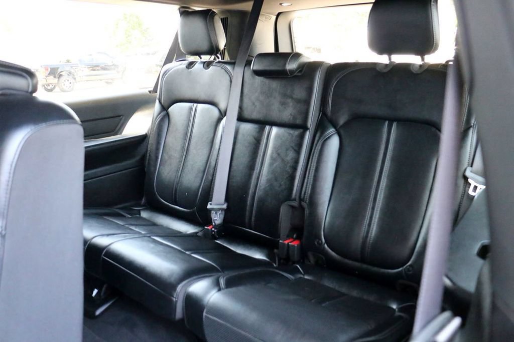 Used 2024 Jeep Wagoneer L Series II w/ Flexible Seating Group AWD/4WD image 24