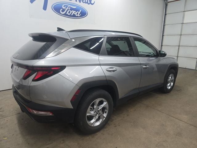 Used 2024 Hyundai Tucson SEL AWD/4WD image 3
