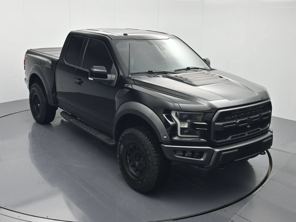 Certified 2018 Ford F150 Raptor w/ Equipment Group 802A Luxury AWD/4WD image 32