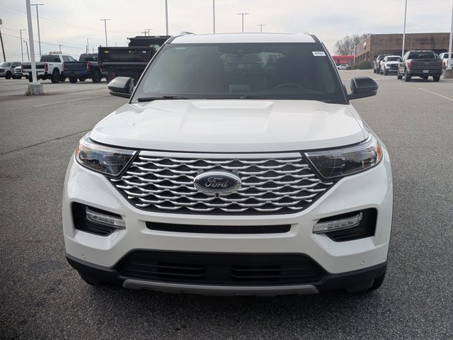 Certified 2024 Ford Explorer Platinum w/ Technology Package image 9