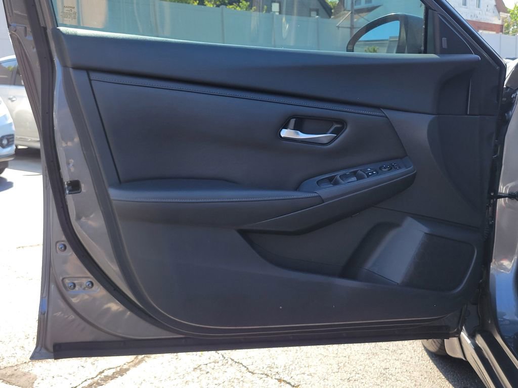 Used 2020 Nissan Sentra SV w/ Lighting Package FWD image 47