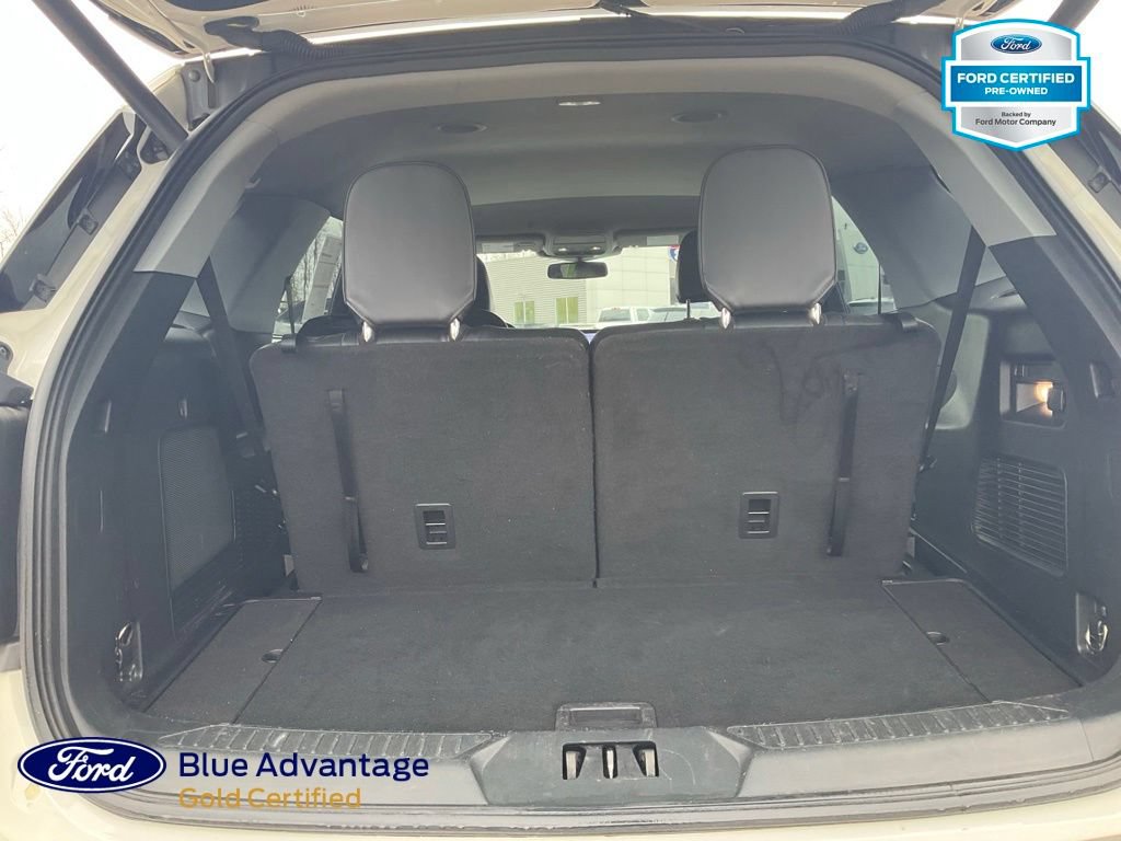 Certified 2023 Ford Explorer XLT w/ Equipment Group 202A AWD/4WD image 21