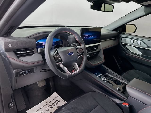 Certified 2025 Ford Explorer ST AWD/4WD image 14