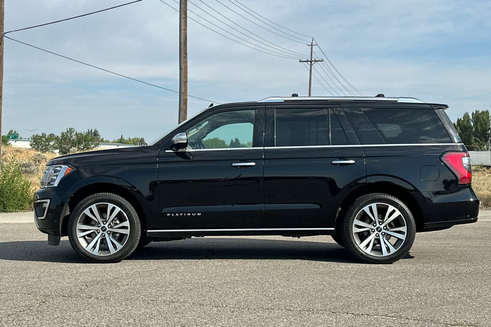 Certified 2021 Ford Expedition Platinum AWD/4WD image 5