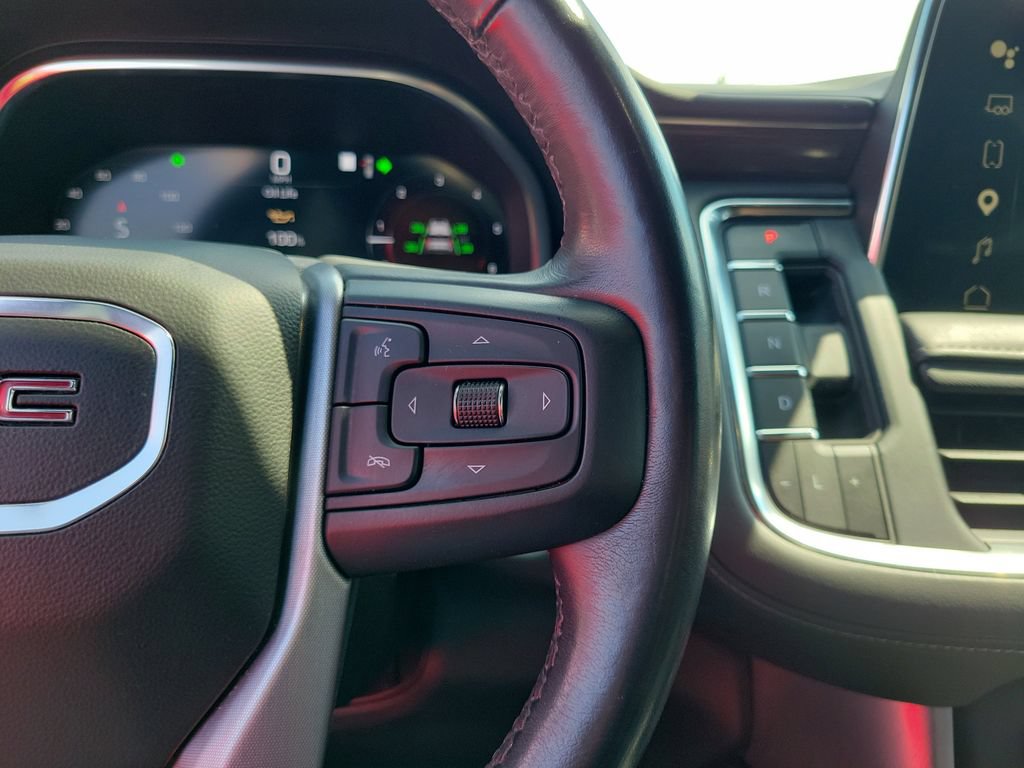 Used 2022 GMC Yukon SLE w/ Gmc Pro Safety Plus Package AWD/4WD image 25