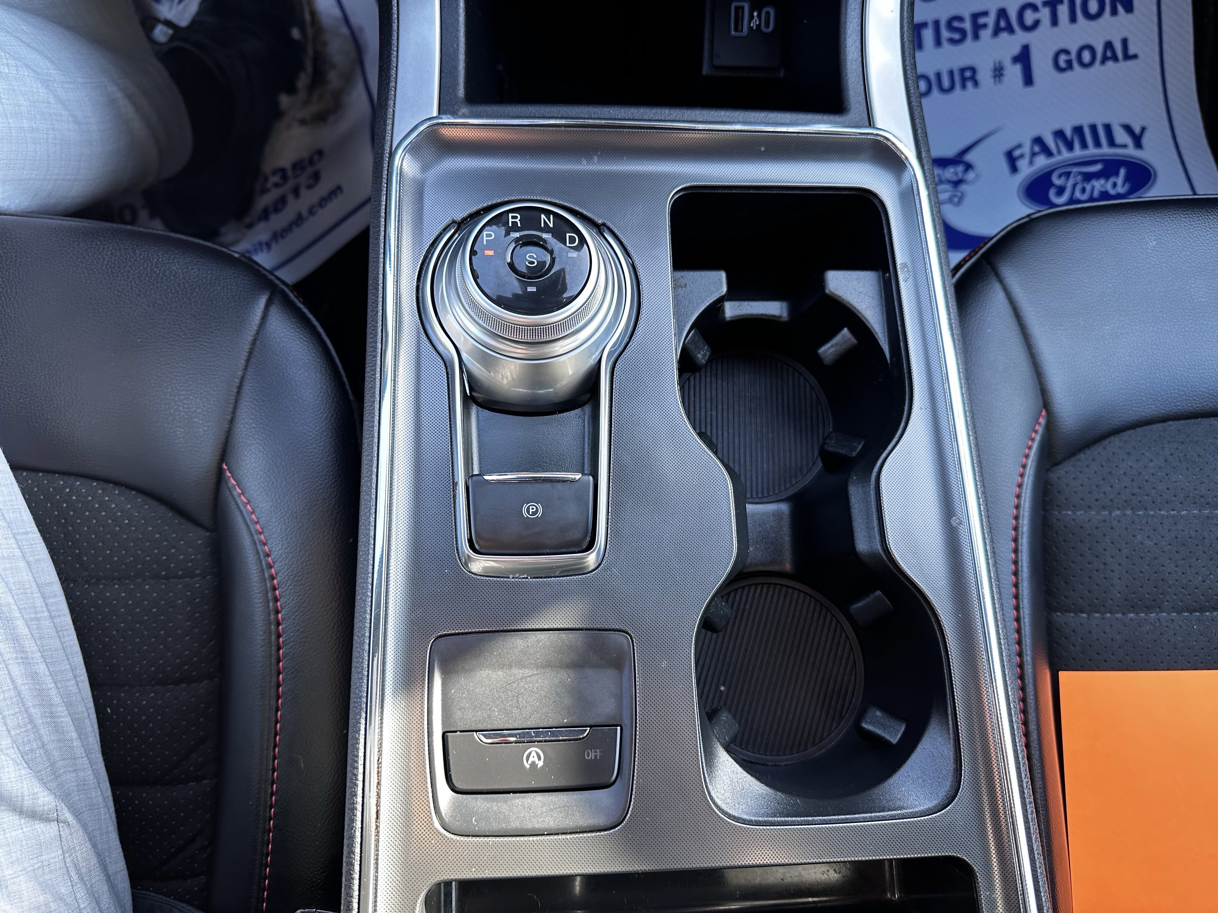 Certified 2024 Ford Edge ST-Line image 17