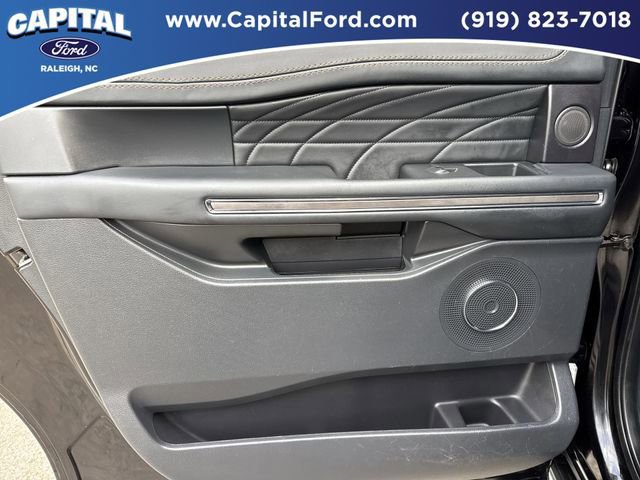 Certified 2023 Ford Expedition Max Platinum image 17