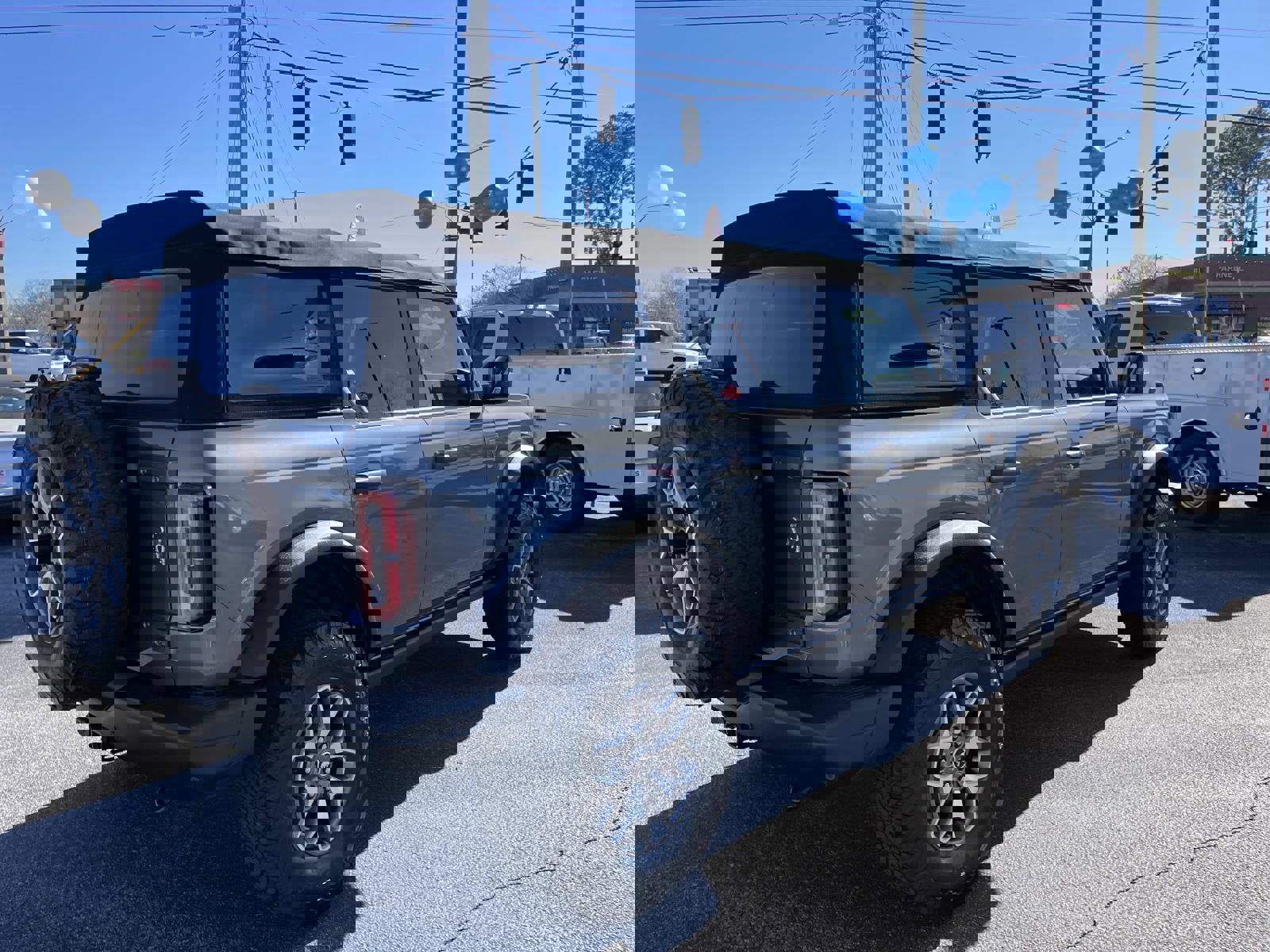 Certified 2022 Ford Bronco Badlands image 4