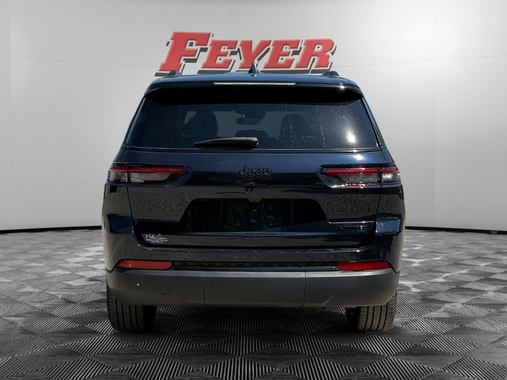 Used 2024 Jeep Grand Cherokee L Limited w/ Black Appearance Package RWD image 4