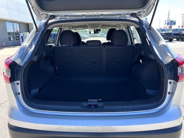 Used 2021 Nissan Rogue Sport S FWD image 7