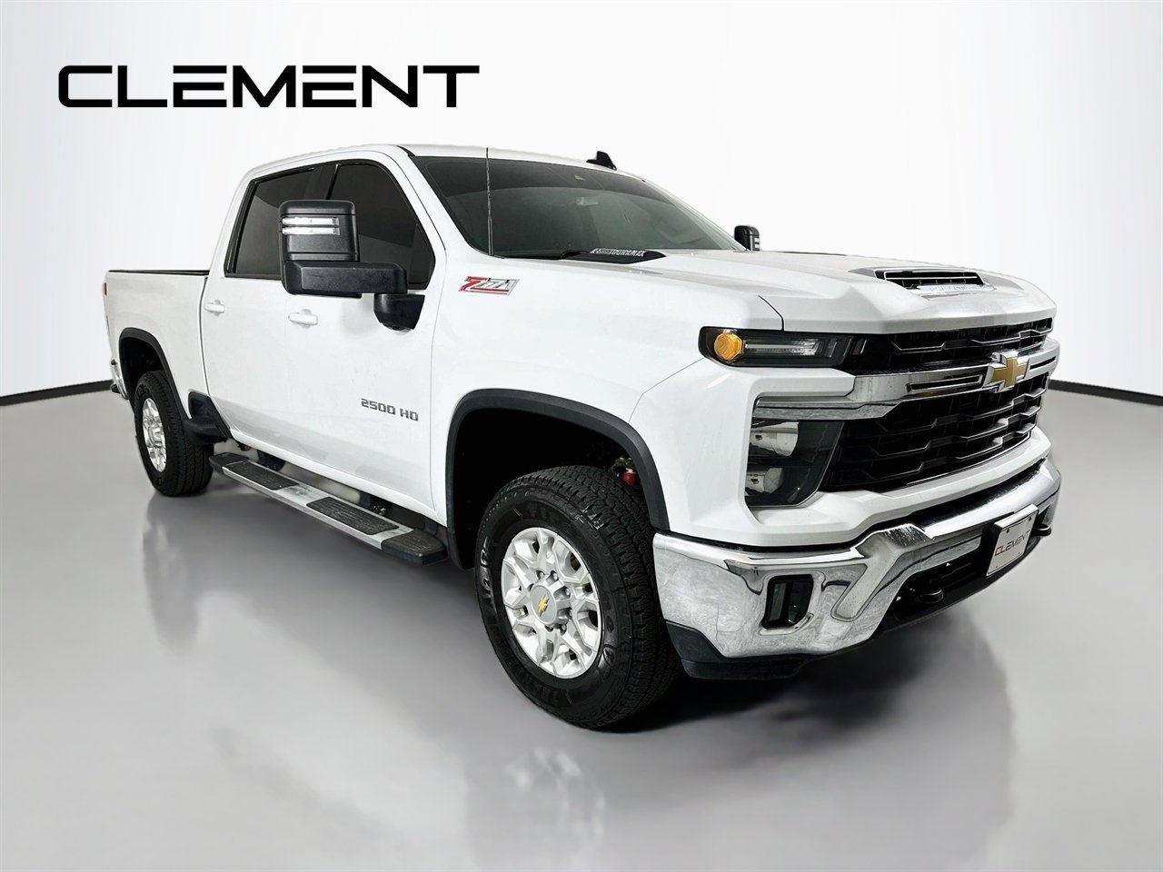Used 2025 Chevrolet Silverado 2500 LT AWD/4WD image 5