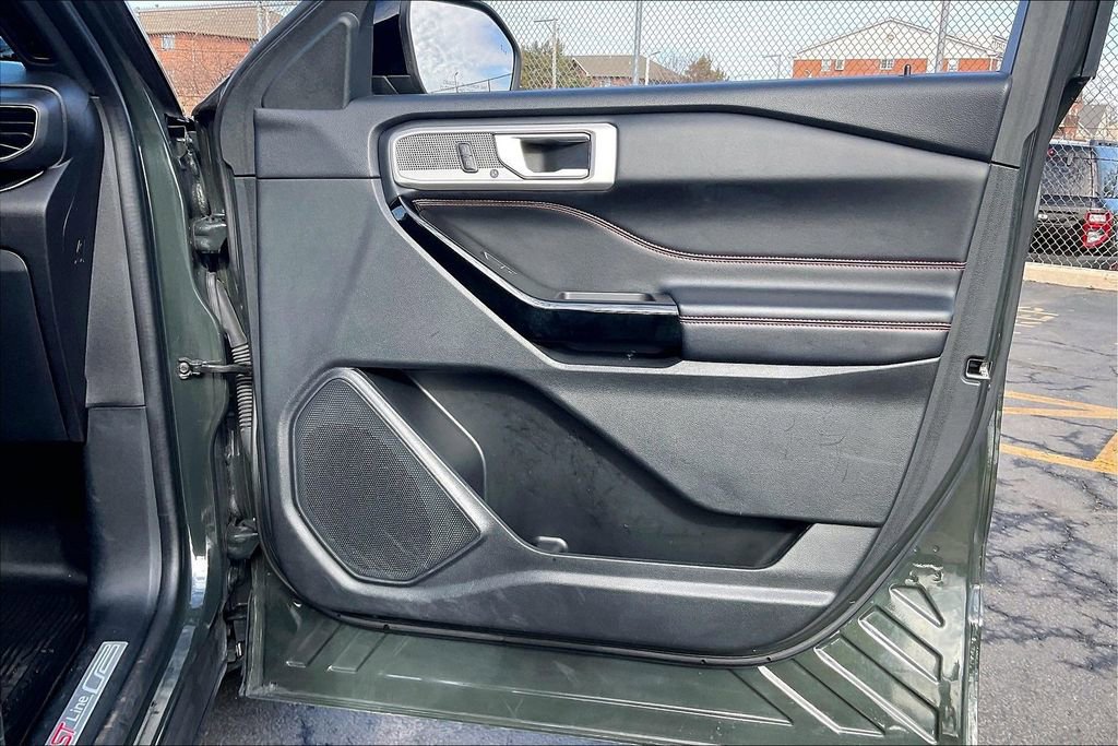 Certified 2022 Ford Explorer ST-Line image 22