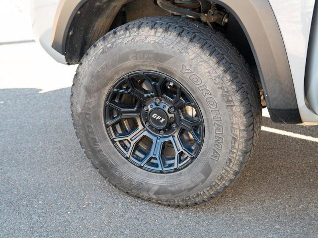 Used 2019 Toyota Tacoma TRD Off-Road image 24