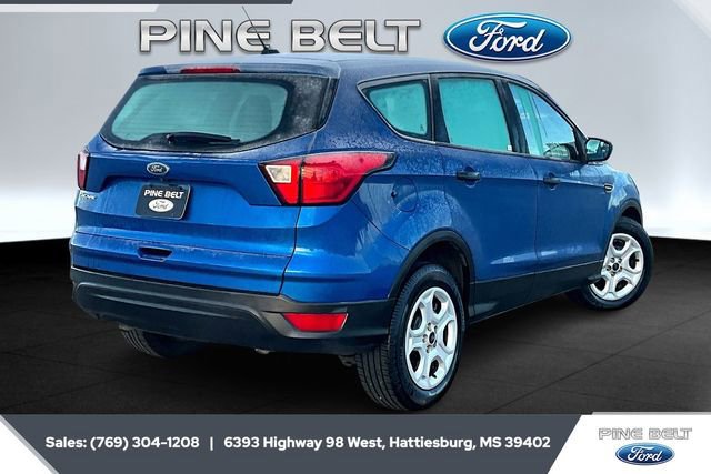 Certified 2019 Ford Escape S image 4
