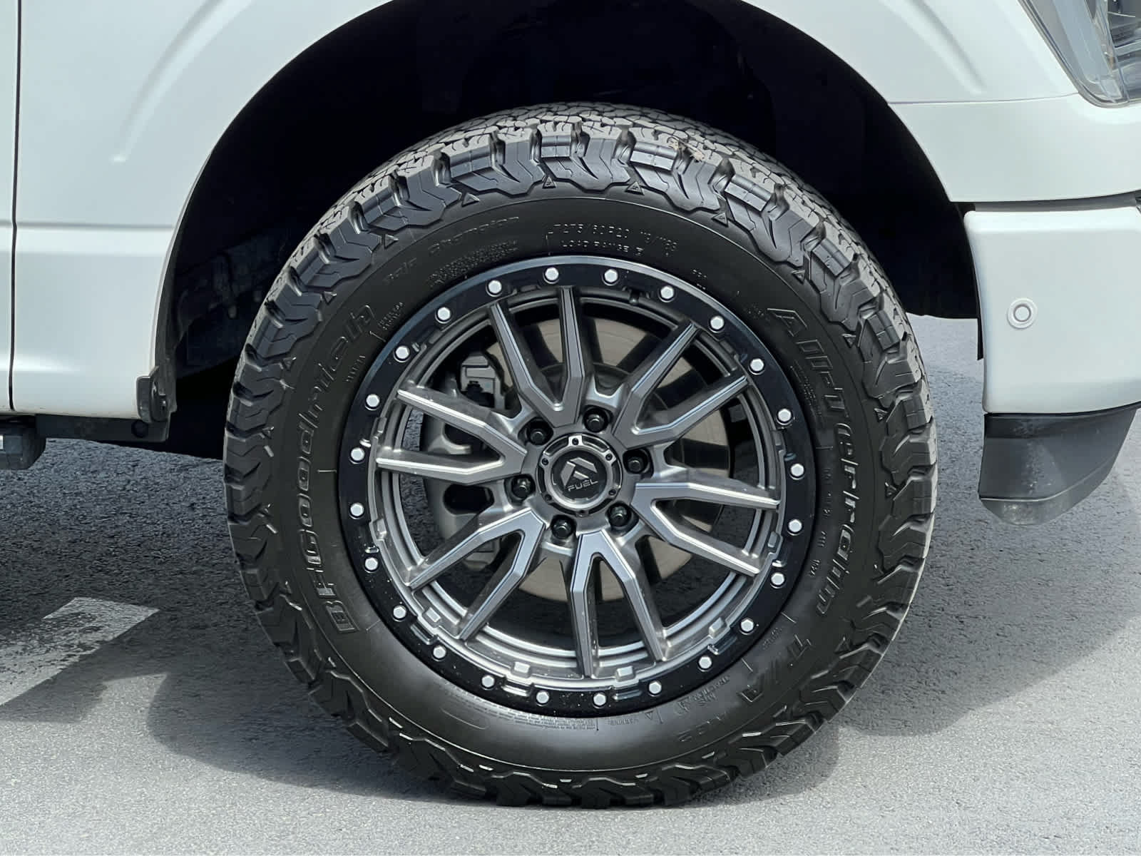 Certified 2022 Ford F150 Platinum w/ Equipment Group 701A High AWD/4WD image 16