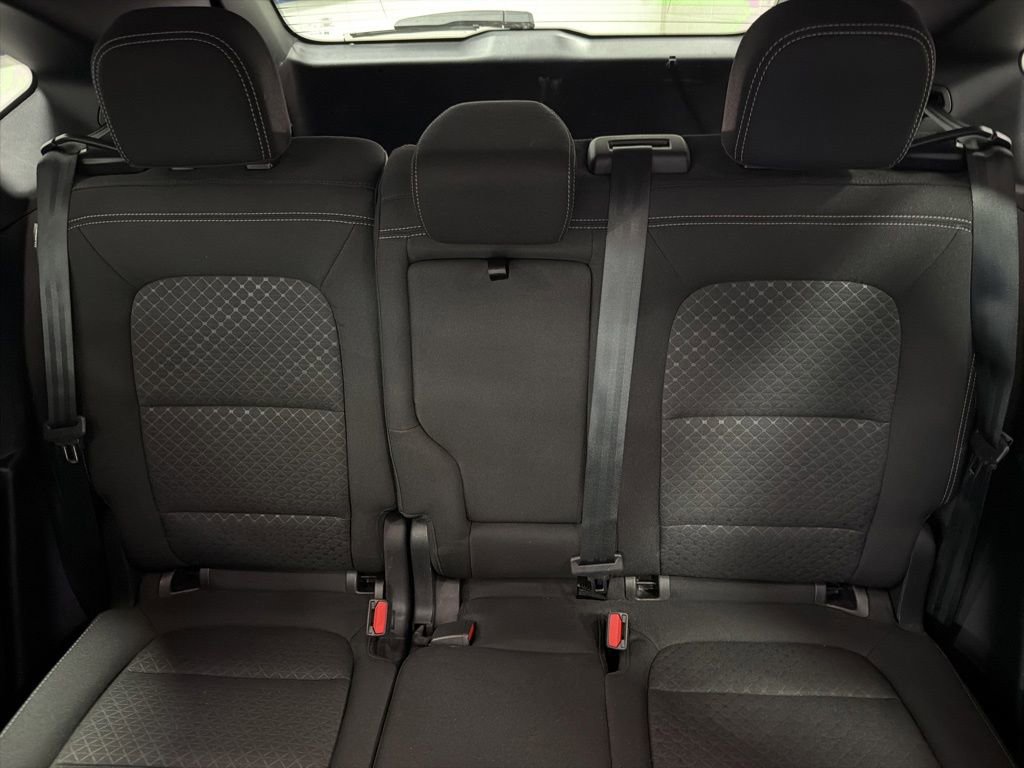 Certified 2025 Ford Escape Active AWD/4WD image 15