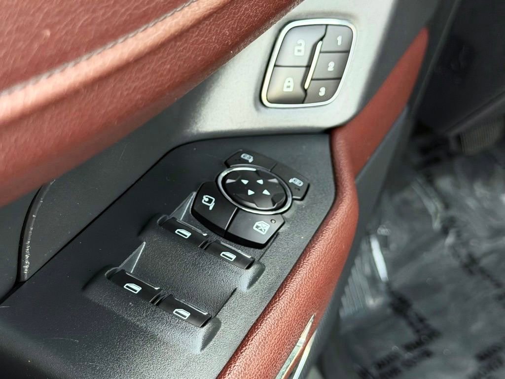 Certified 2024 Ford Expedition Limited image 14