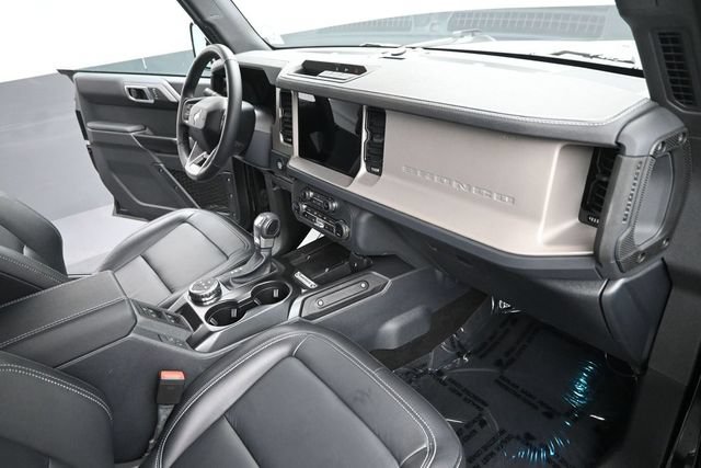 Certified 2025 Ford Bronco Outer Banks AWD/4WD image 29