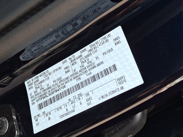 Certified 2025 Ford F150 Lariat w/ Equipment Group 502A High AWD/4WD image 27