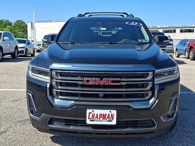 Used 2023 GMC Acadia AT4 w/ Technology Package AWD/4WD image 2